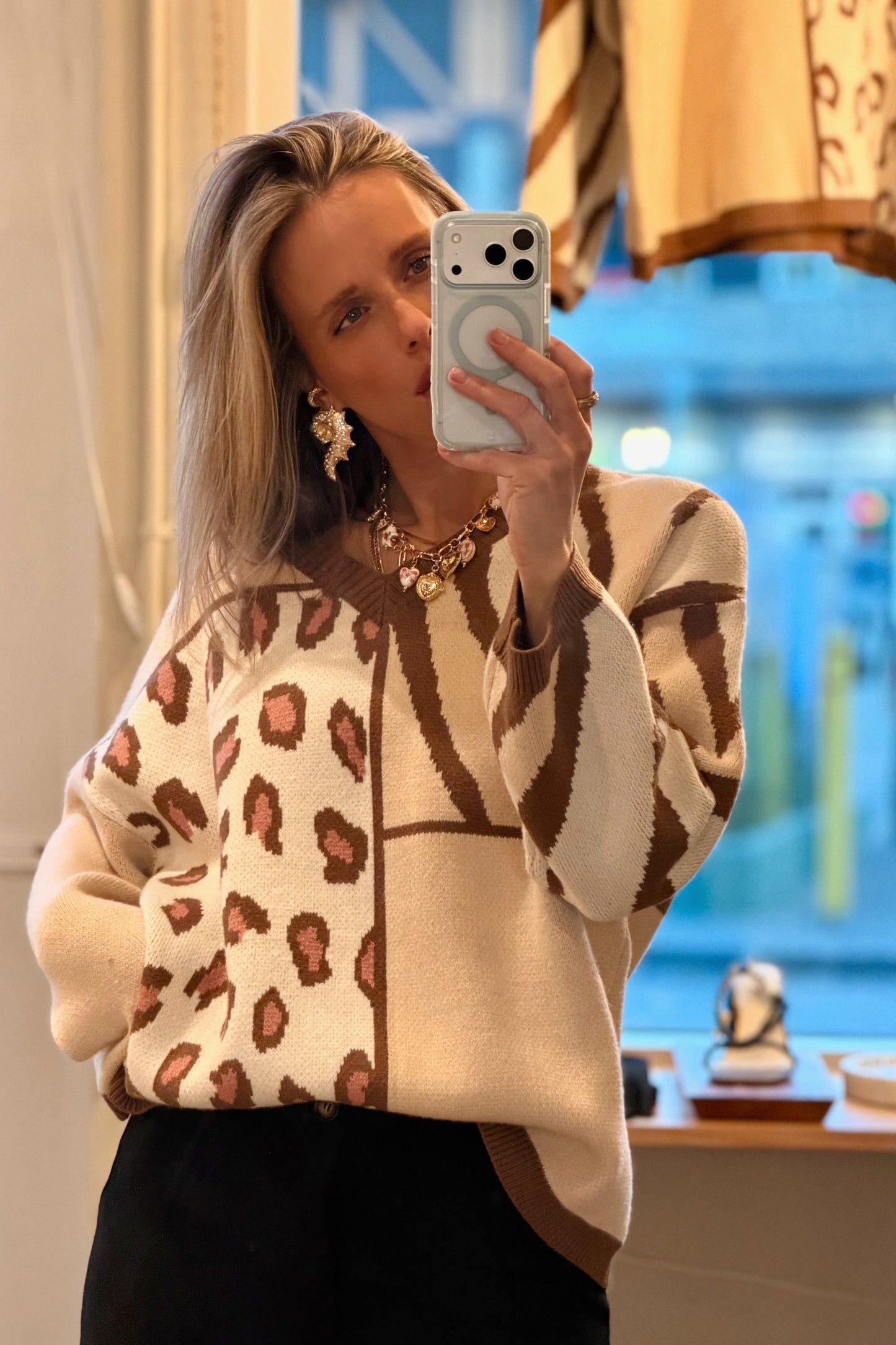 ALTHEA OVERSIZED SWEATER