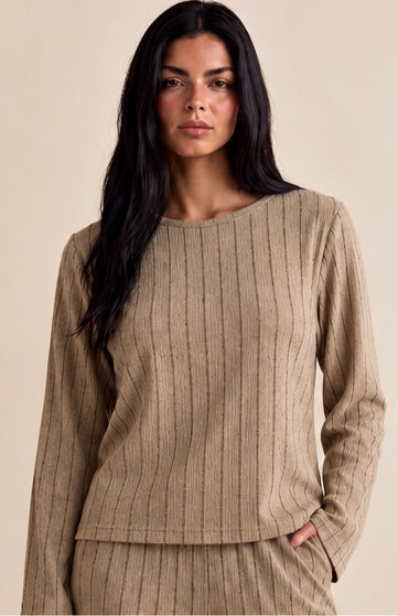 LAINEY CRINKLE TOP