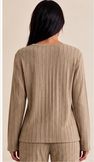 LAINEY CRINKLE TOP