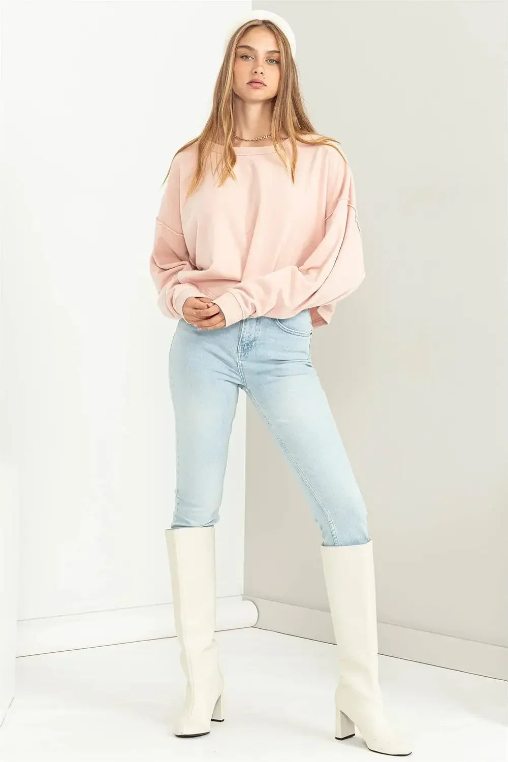 REMI OVERSIZED SWEATER