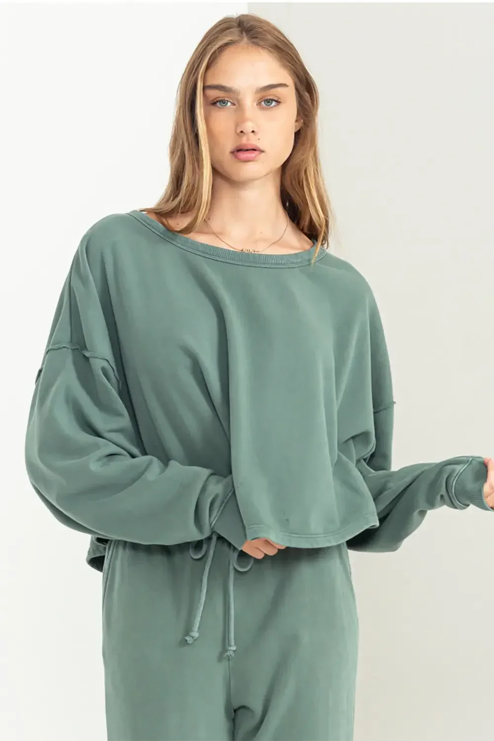 REMI OVERSIZED SWEATER